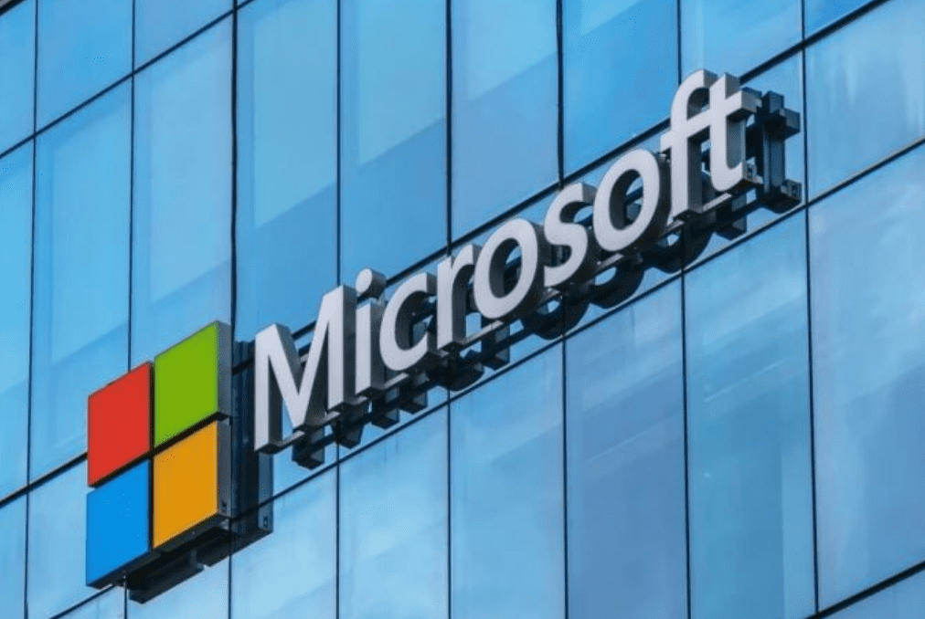 Microsoft is planning to hire 100 new employees at its artificial intelligence centre in Barcelona